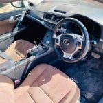 یک عراده موتر لکسز CT200h