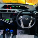فروش عاجل یک عراده موتر %100 کانتینری و نووارد نوع تویوتا آکوا بدون استیکر