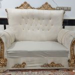 یک ست مبل هفت نفره نیمه سلطنتی