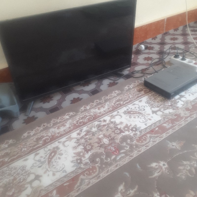 تلویزیون ۳۲اینچ