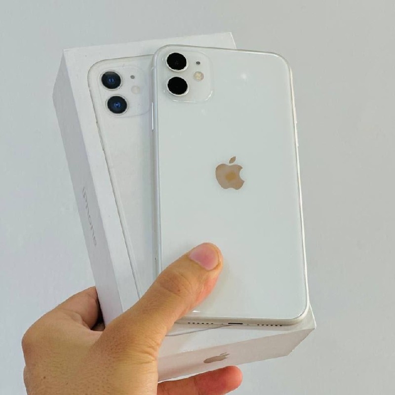 iPhone 11