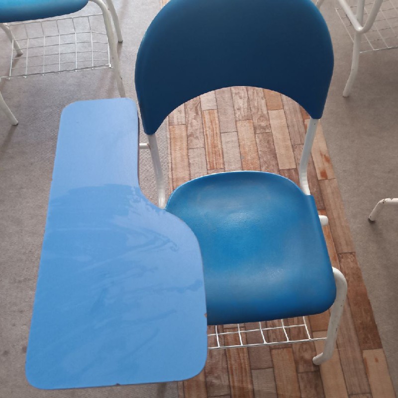 چوکی یک نفره پوهنتون