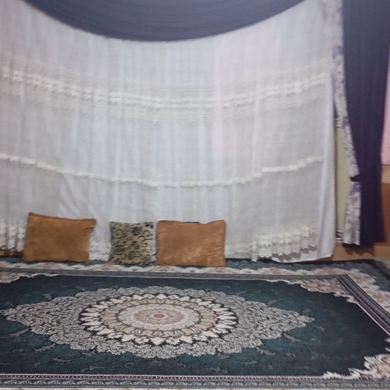 یک جوره فرش ۷۰۰ شانه آکرولیک درجه یک ایرانی 0729596307 تماس