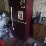 یخچال در حد نو دوتا فرش ۹ متری یک تلویزیون ۴3انج