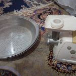 چرخ گوشت با آبکش و لگن