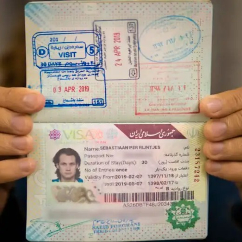 اقامت‌ قانونی در ایران