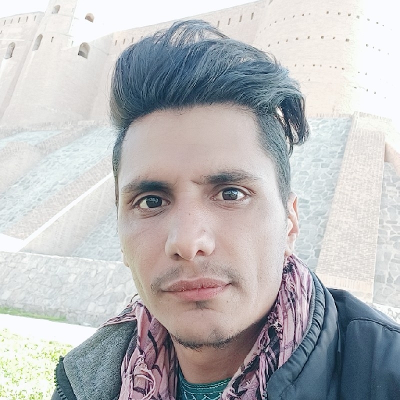 نگهبانی و کارگر