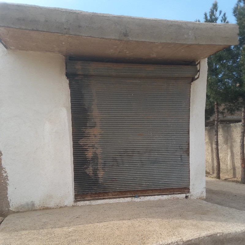 یک دوکان یا مغازه اجاره داده میشود